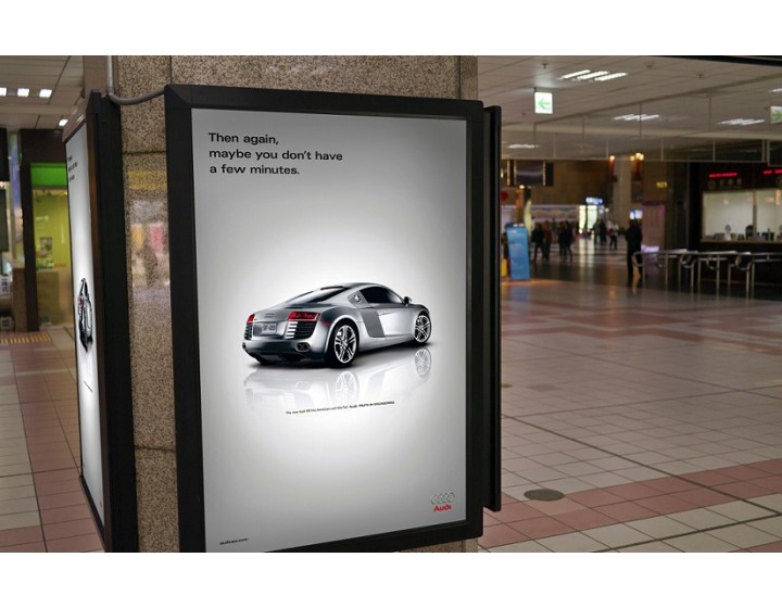 3G signage displays for advertising and information