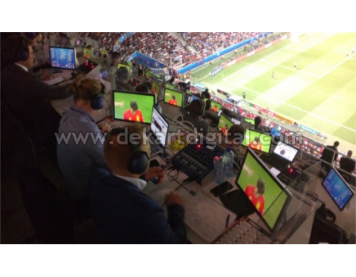 IP44 display of referee at EURO 2016